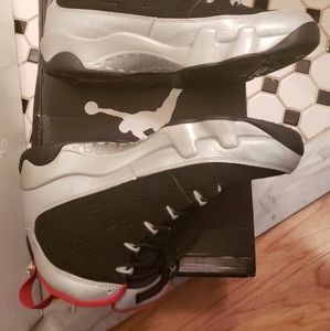Jordan Retro 9 Kilroy